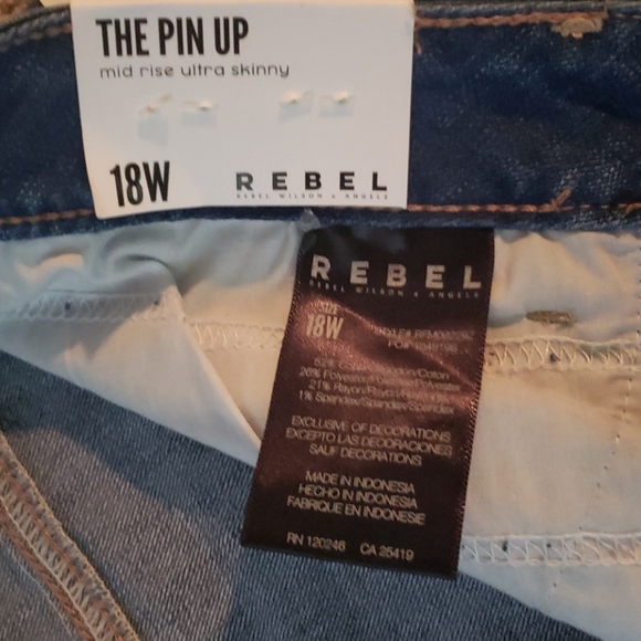 Rebel Wilson Jeans Rebel Plus Size Mid Rise Skinny Jeans Poshmark